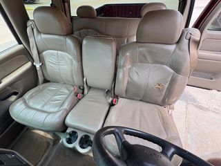 2001 Chevrolet Silverado 1500 LS - Interior Front Seat Image